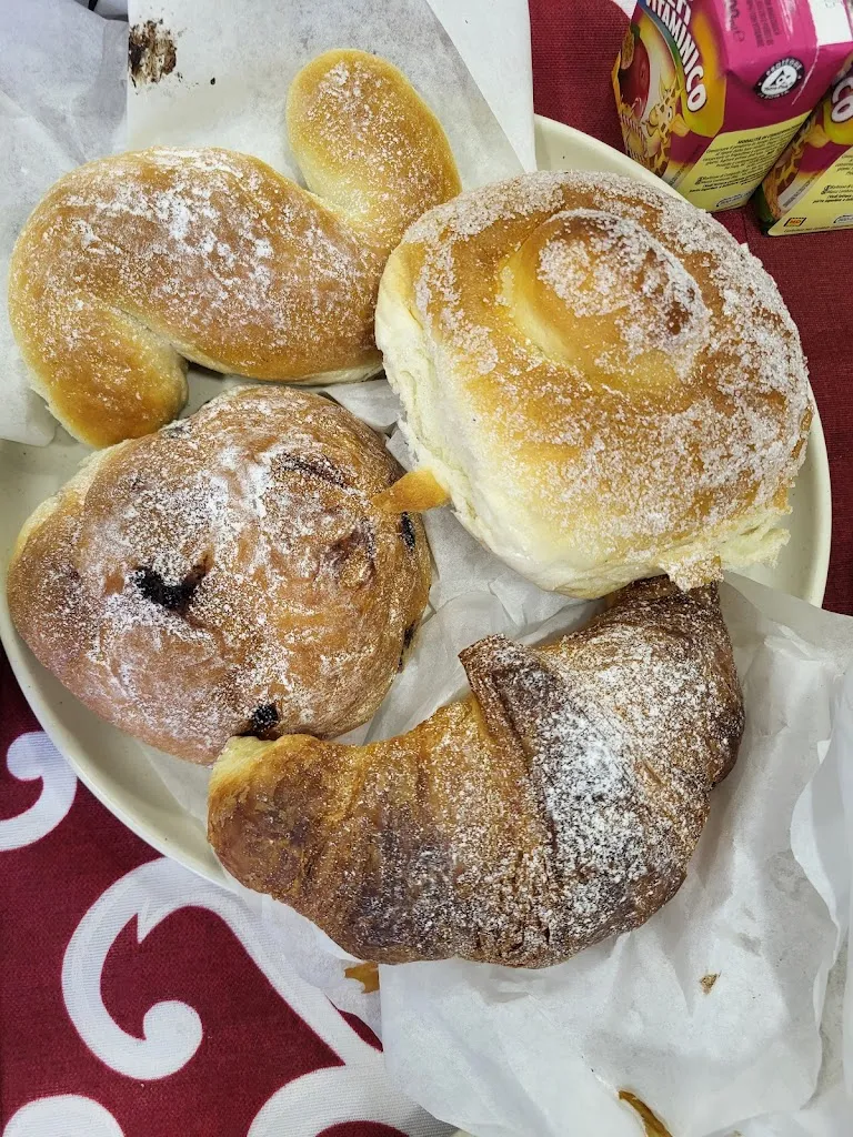 Viktorie Tenglerová_Forno Polizzi_Caltagirone_review