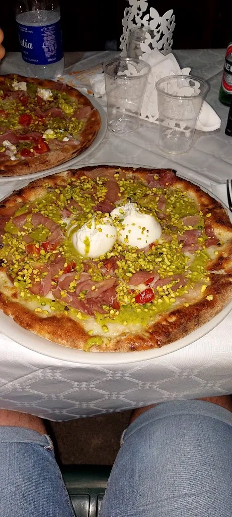 Gero Darktunder_Pizzeria Roma_Campobello di Licata_review