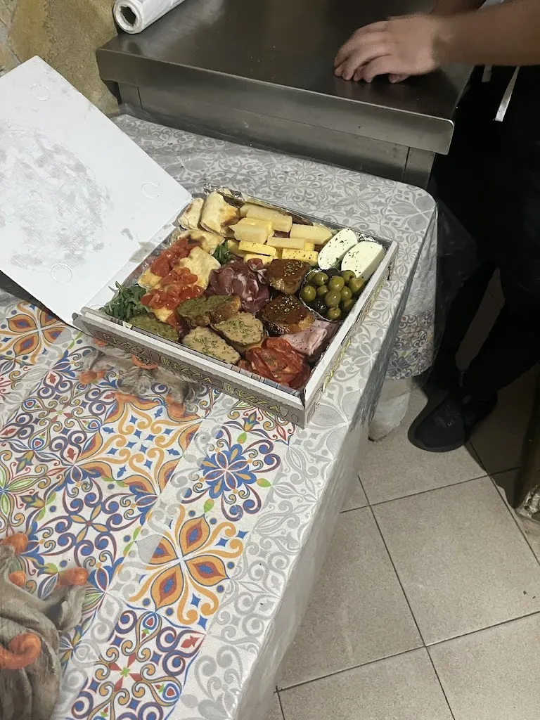 Menu_Pizzeria Express La Ruota_Campobello di Mazara_immagine_4