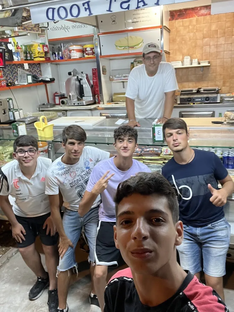 Andrea Todisco_Paninoteca Mannone fast food_Campobello di Mazara_review