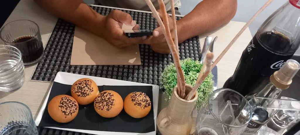 Jean-Yves CLERISSE_Makanan_Campofelice di Roccella_review