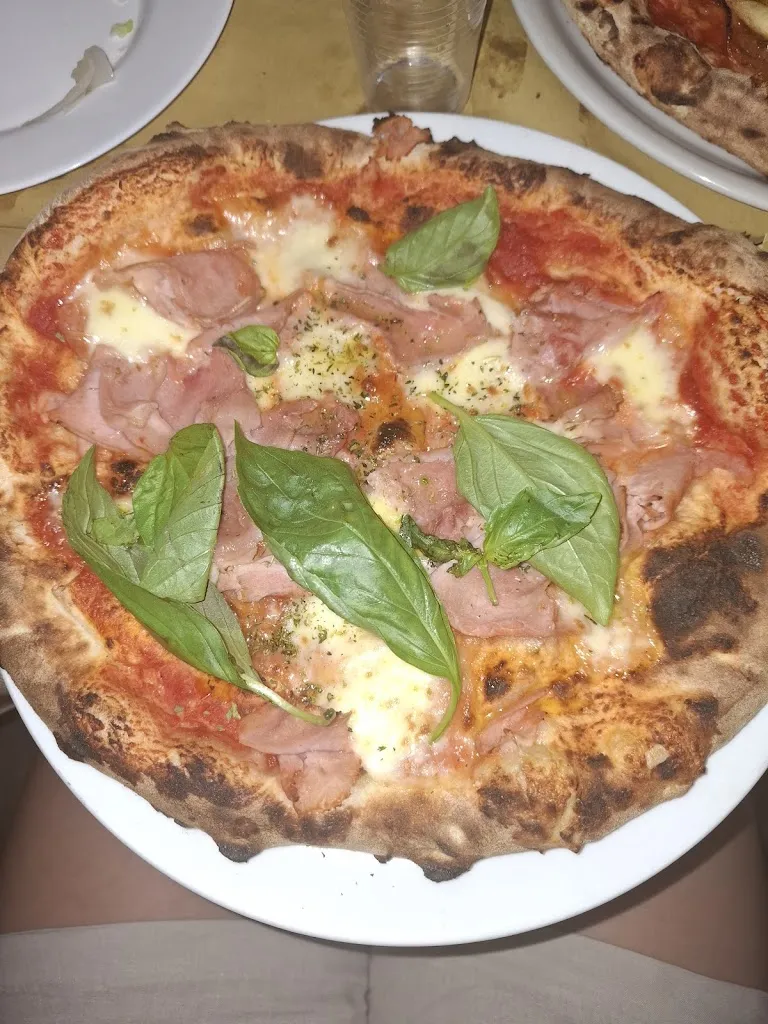 Rob Travv_PINOS'FOOD di Giuseppe Di Leonardo _Campofelice di Roccella_review