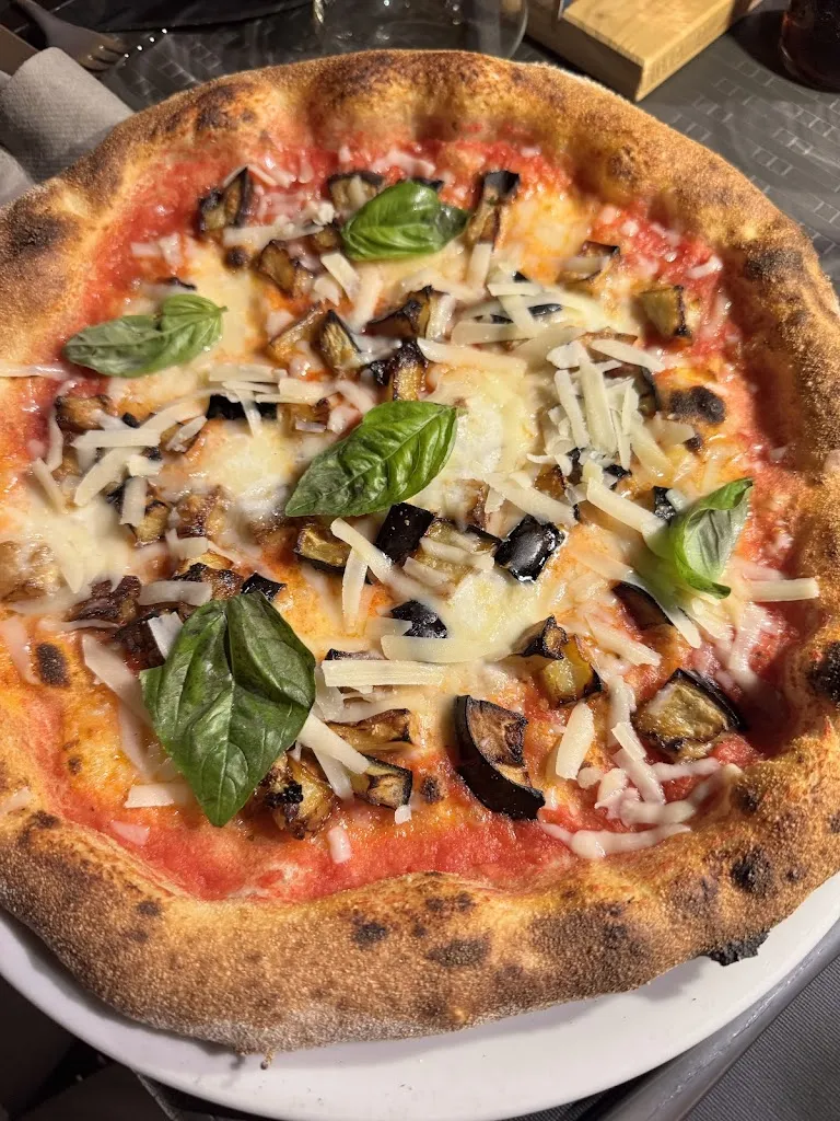 Maria claudia Rizzuto_Safiri_Campofelice di Roccella_review