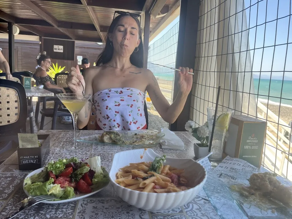 Adam Sadowski_Lido Giglio_Campofelice di Roccella_review