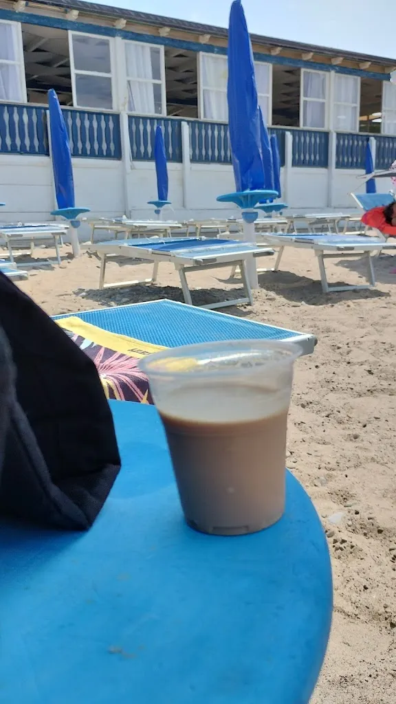 giuseppe del giudice_Lido Azzurro Stabilimento Balneare Ristorante Panineria Bar_Campofelice di Roccella_recensione