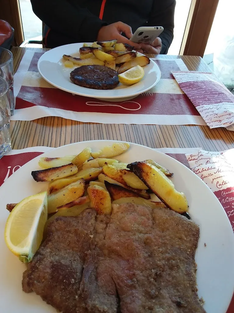 Caffe restaurant in Campofelice di Roccella