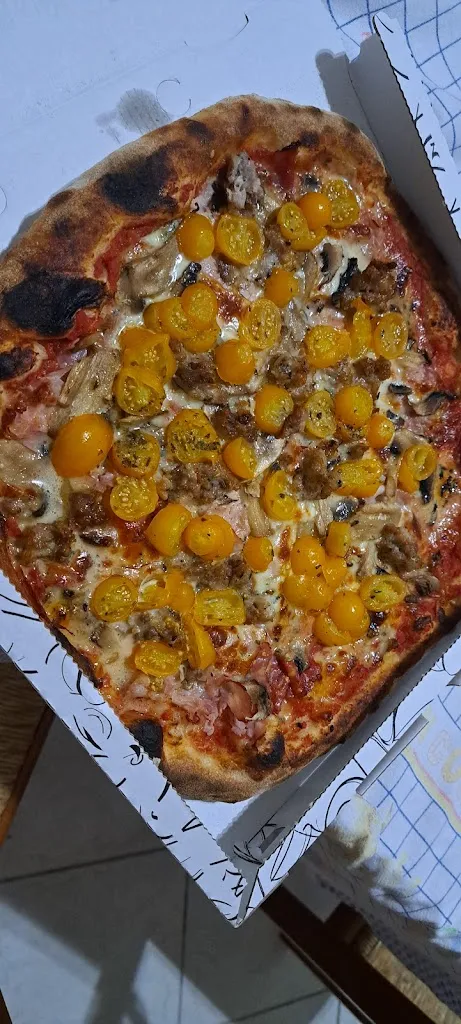 Rewind Pizzeria da Totò La Corte_Campofelice di Roccella_slider_image_3