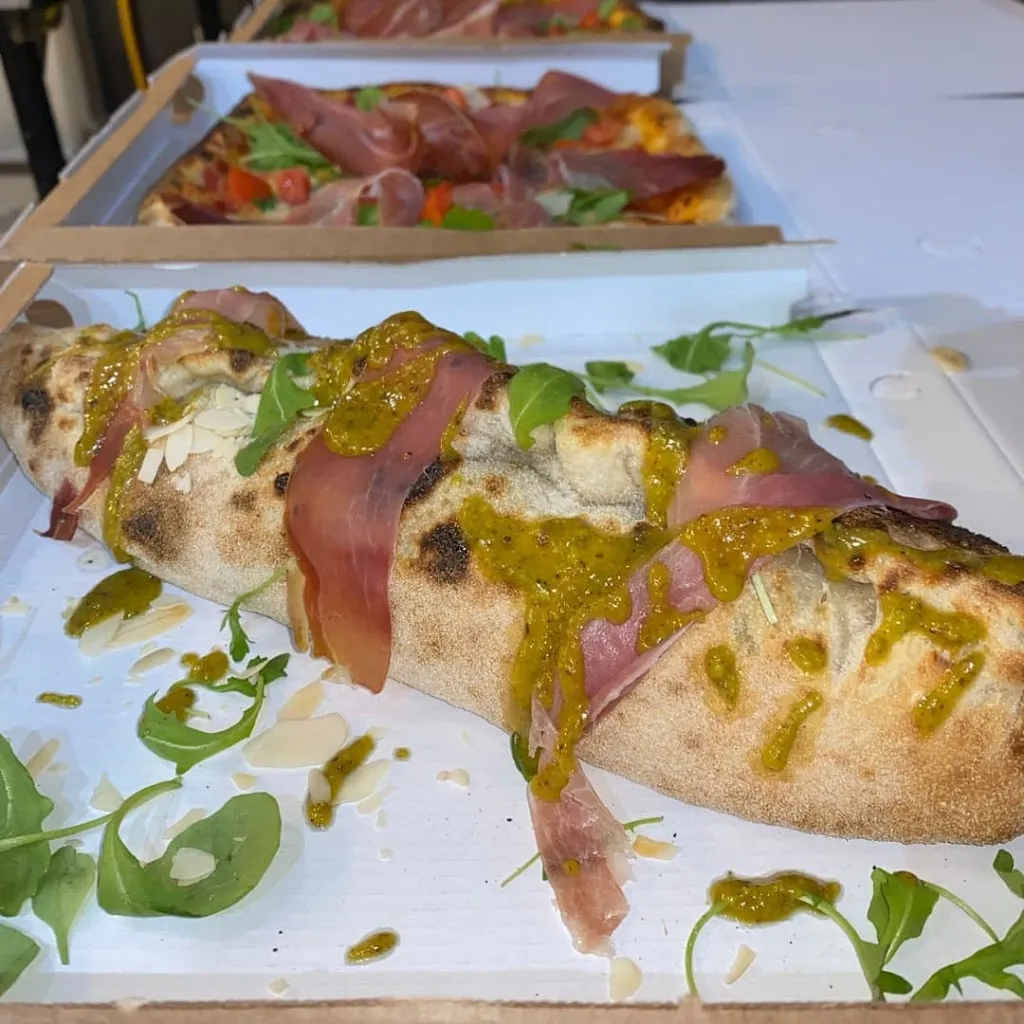 Locos Restaurant_Campofelice di Roccella_slider_image_2