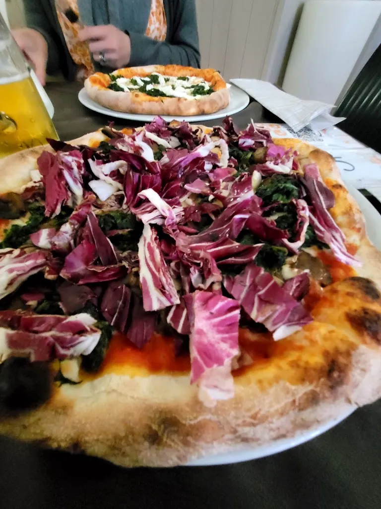 Charleston Ristorante Pizzeria_Canicattini Bagni_slider_image_3