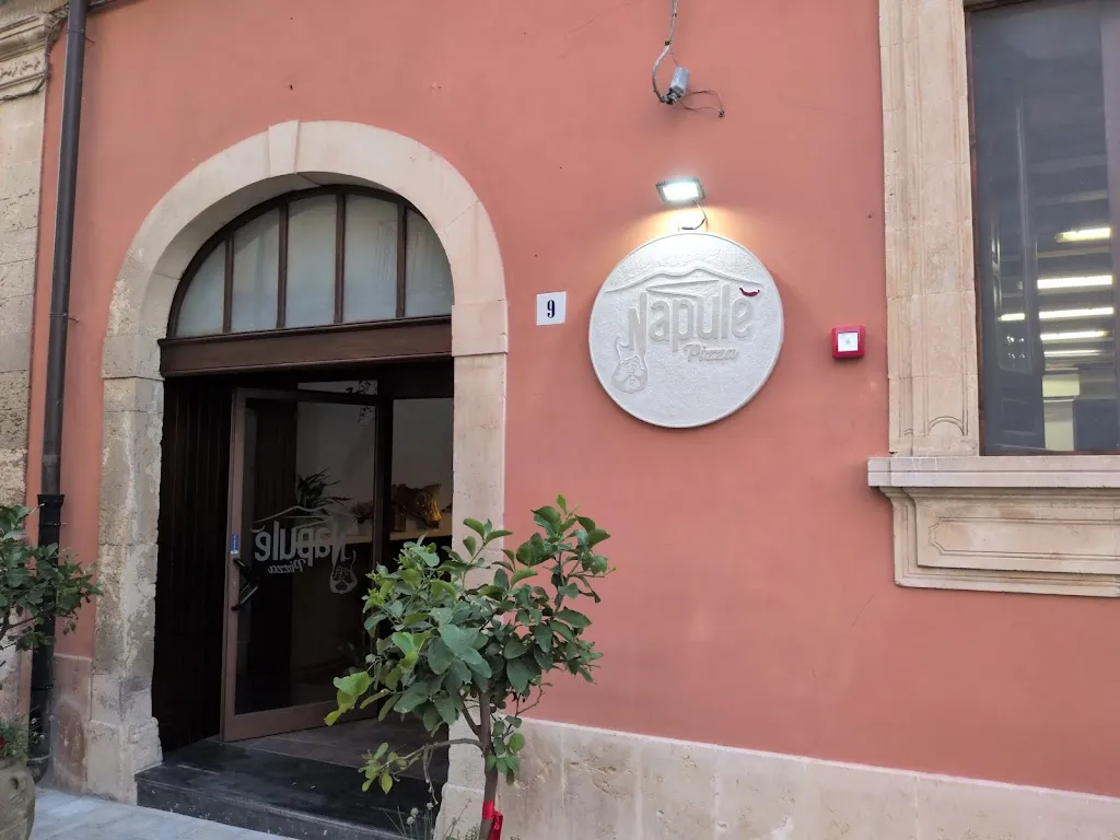 Napulè restaurant in Canicattini Bagni