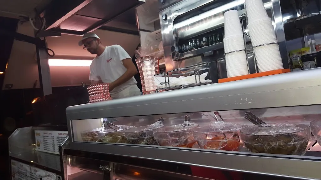 The Sandwich Da Tony E Cristian restaurant in Canicattini Bagni