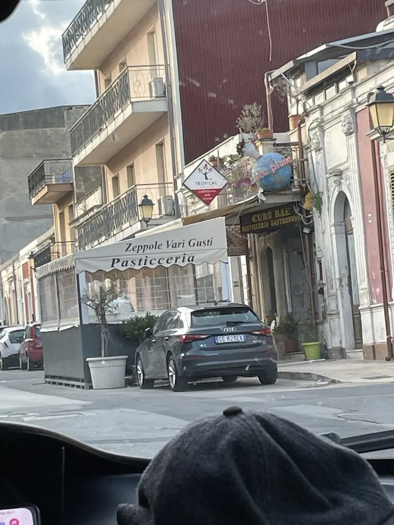 Euro Bar Di Capodieci Sebastiana restaurant in Canicattini Bagni