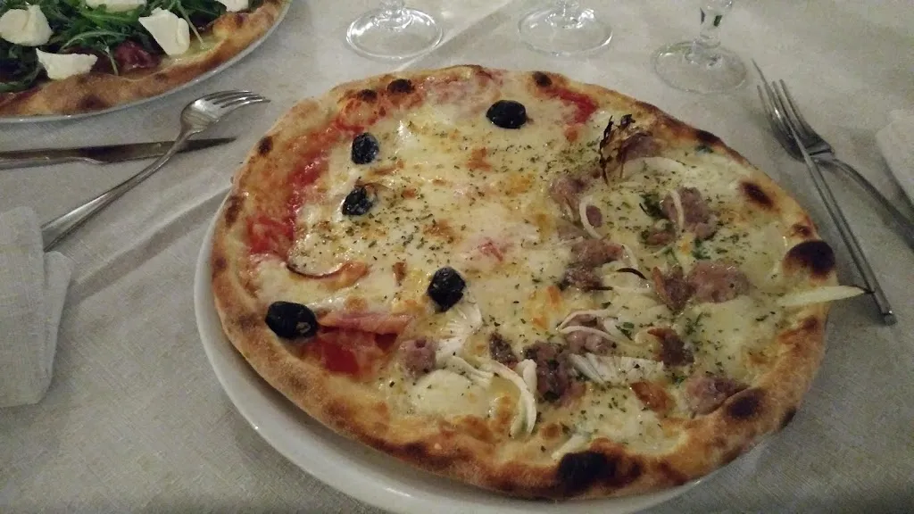 Manuel AR_Pizzeria Il Vecchio Mulino Ristorante_Caltanissetta_review
