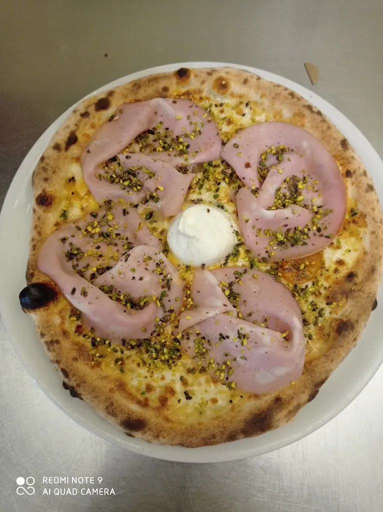 Menu_Pizza Time Di Vittorio Falcone_Latiano_image_3