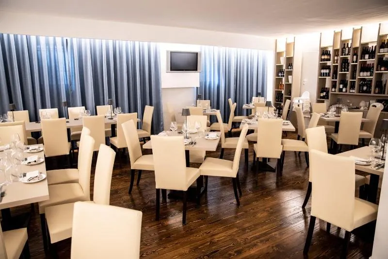 Papa Alessandro Ristorante_Caltanissetta_slider_image_1