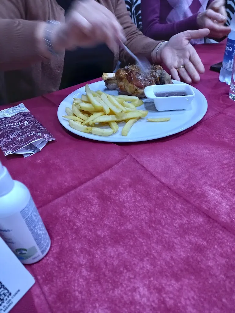 Menu_Black and white_Caltanissetta_image_6