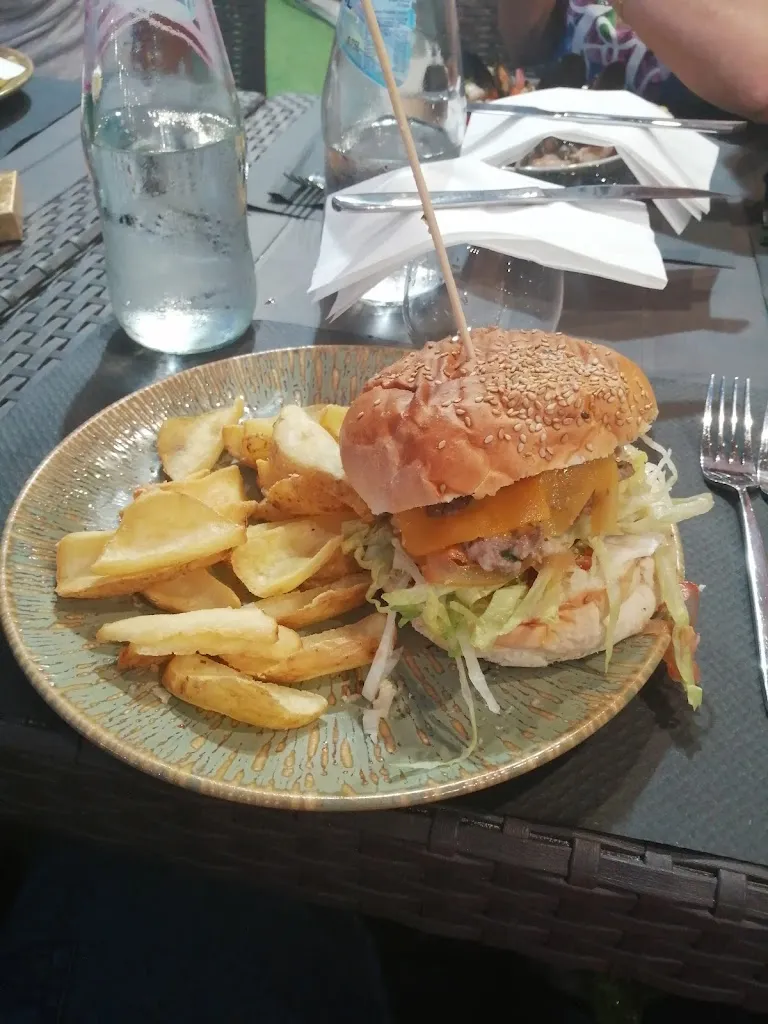 Ignazio Manna_Blackout Risto-Room_Caltanissetta_review