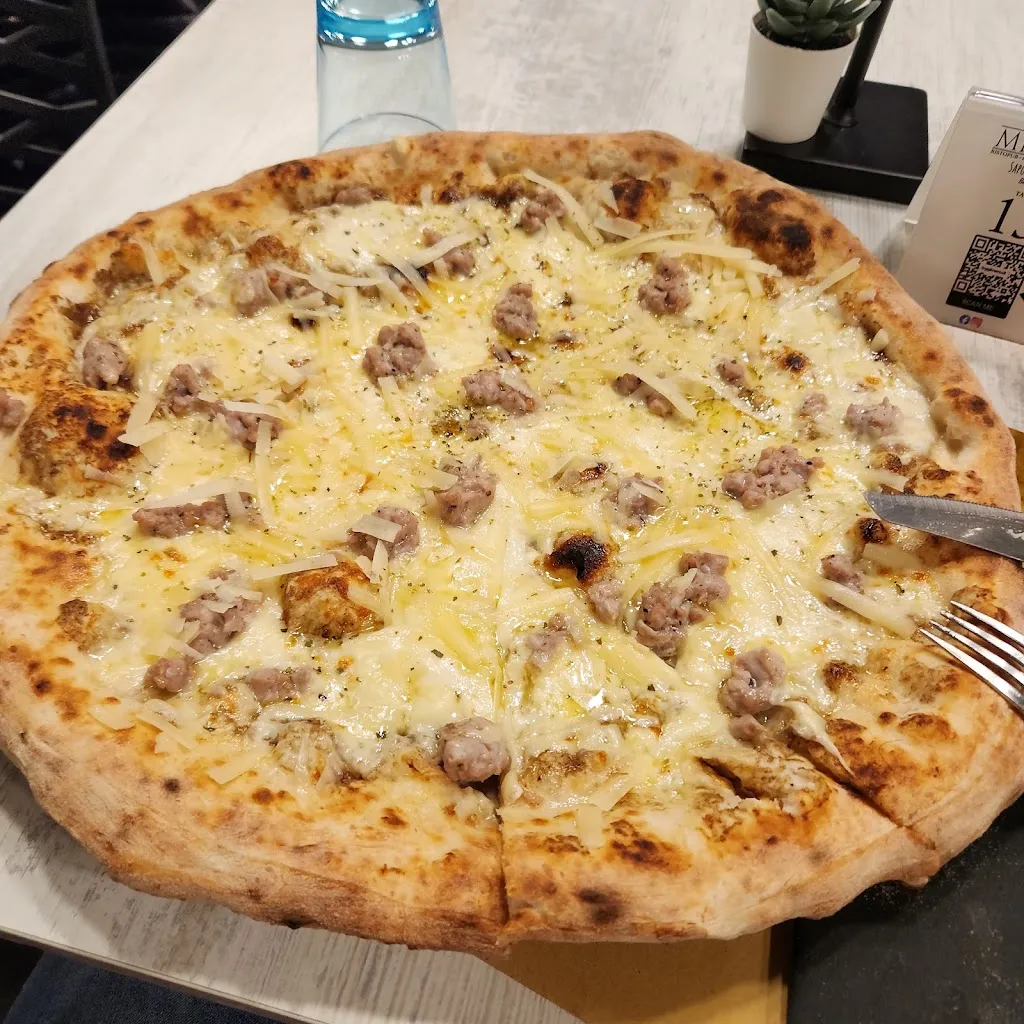 Milano Ristopub Pizzeria_Caltanissetta_slider_image_3