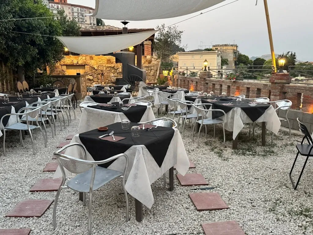 Ristorante Villa Sandra_Caltanissetta_slider_image_1