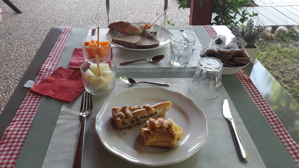 Antonio Pizzol_Herba Salvia_Casalbordino-Miracoli_review