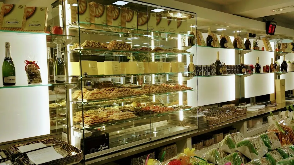 Pasticceria Chantilly | Catania restaurant in Canalicchio