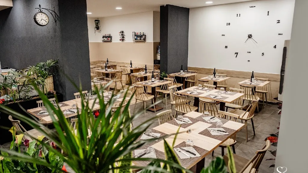 Pizza Time restaurant in Canalicchio