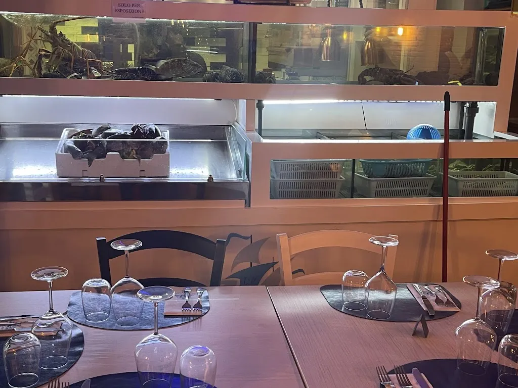 Val Harris_Restaurant Le Tre Caravelle_Canalicchio_review