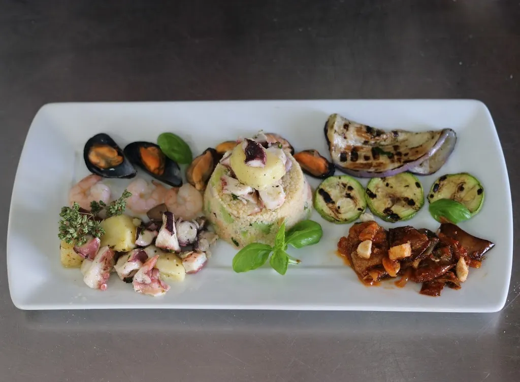 Menu_Bar Bar_Caronia_image_2