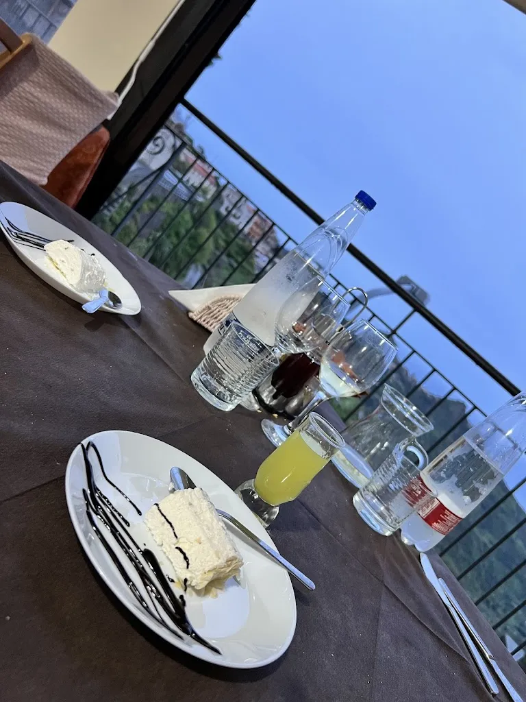 Jo Nelson_Sikania_Casalvecchio Siculo_review