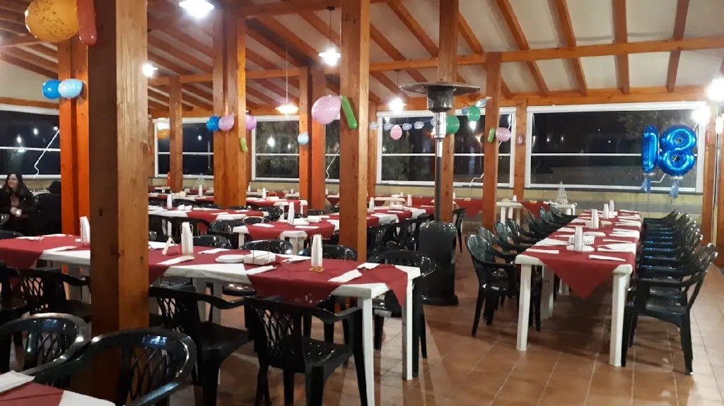 Rusti e mancia: La Conca d'Oro da Smiroldo restaurant in Casalvecchio Siculo