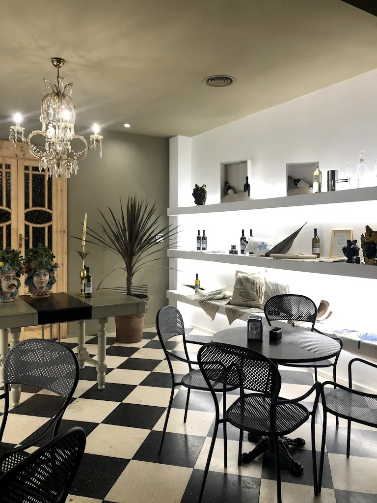 Bar Valentino restaurant in Cassibile