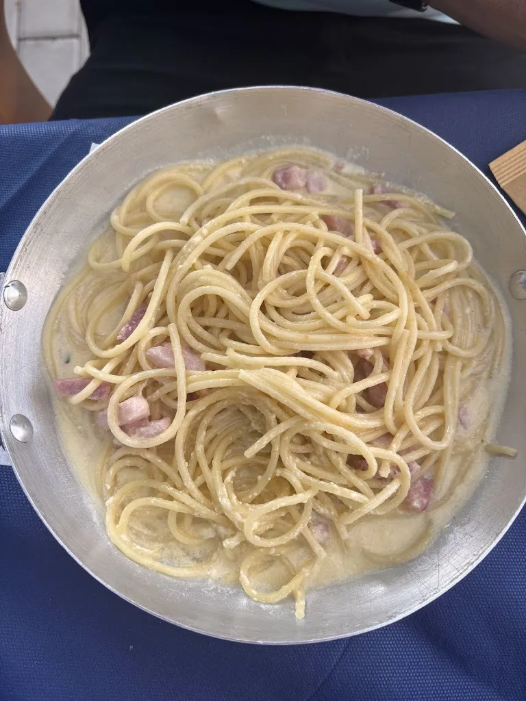 Carolina Tapia_Fontane Bianche Beach Bar_Cassibile_review