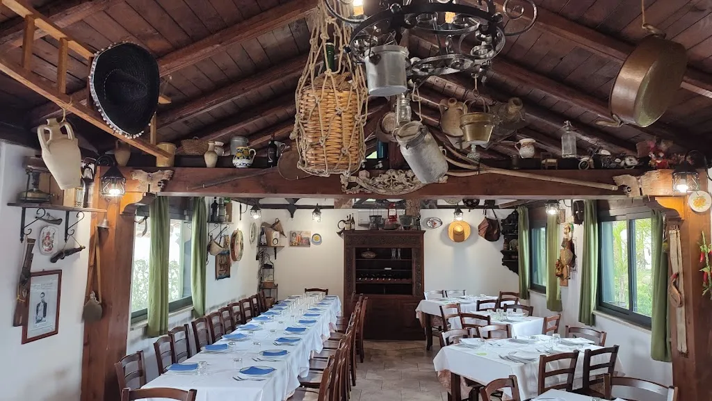 Casale Firriato restaurant in Canicattì