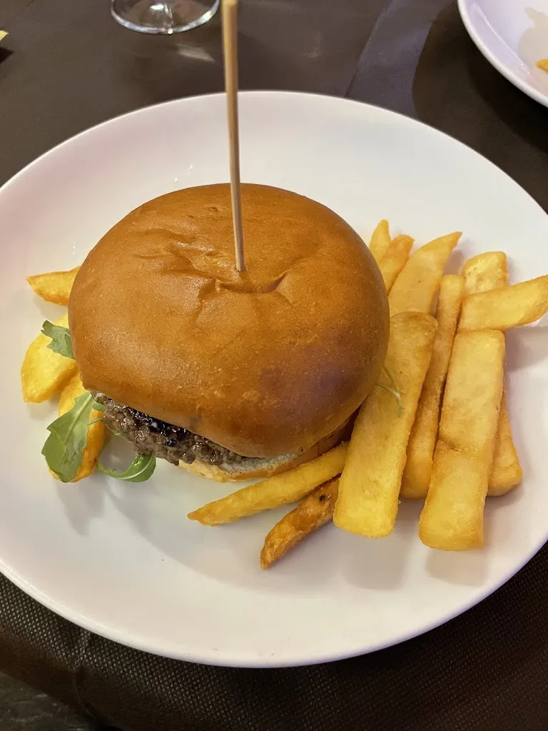 Alexander_Vico degli Artisti_Casalbordino-Miracoli_review