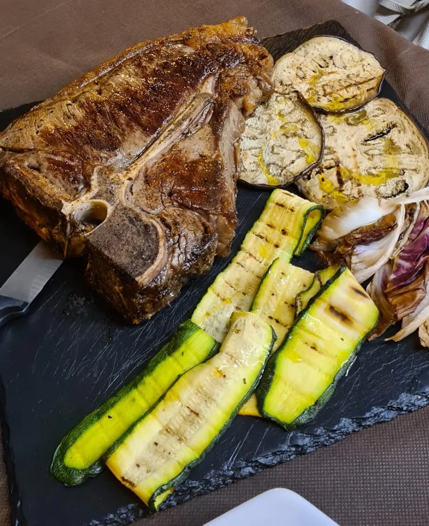 meMelanie_Vico degli Artisti_Casalbordino-Miracoli_review