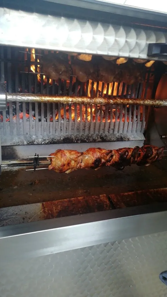 Polli Express Alla Brace_Canicattì_slider_image_1