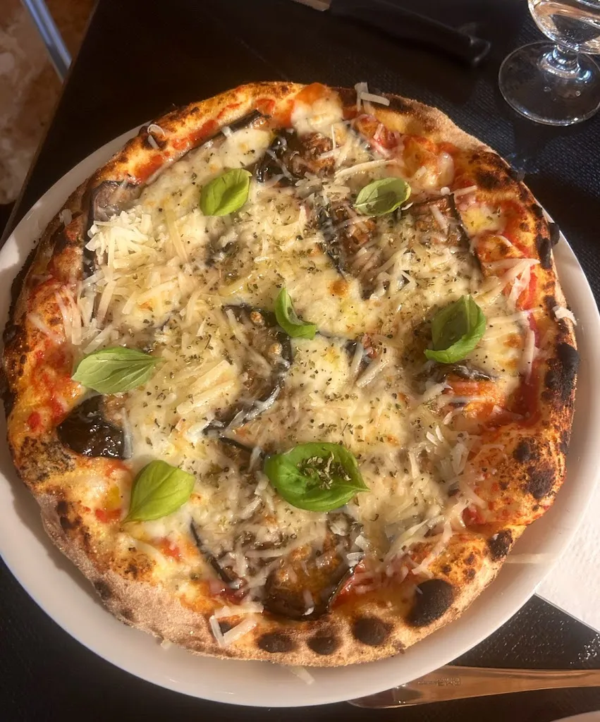 Luigi Ferlisi_Pizzeria Doppia A_Canicattì_review