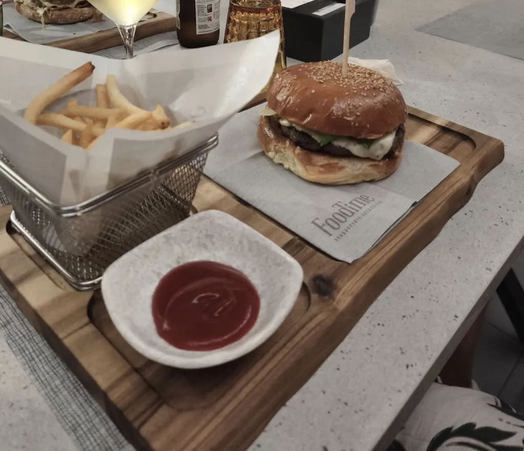 Food time restaurant in Canicattì