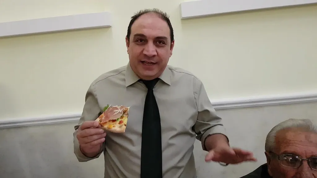 Ristorante Pizzeria La Ginestra di Capizzi Rosa_Castel di Judica_slider_image_2