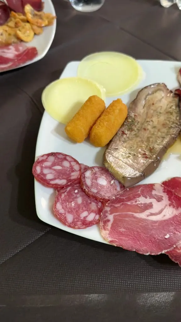 davide violato_Macelleria e Gastronomia Di Francesca_Castel di Lucio_review