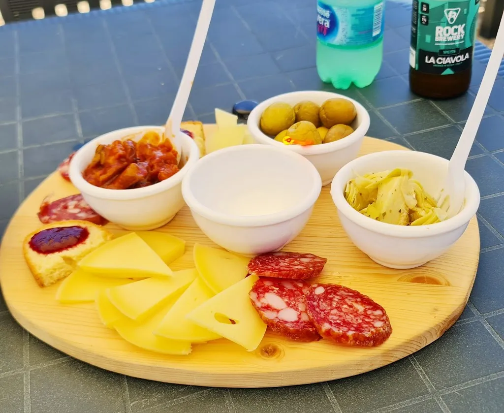 Samuel Frehner_Al passo di Eolo_Castel di Lucio_review