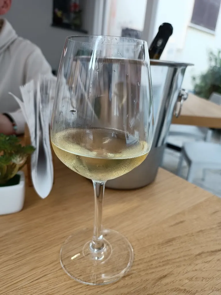 Elena Ulrich_CIPRIANO FOOD & DRINK_Casteldaccia_review