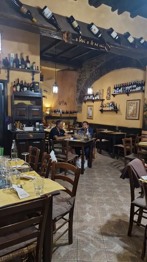 Uva Club_Castelbuono_slider_image_3