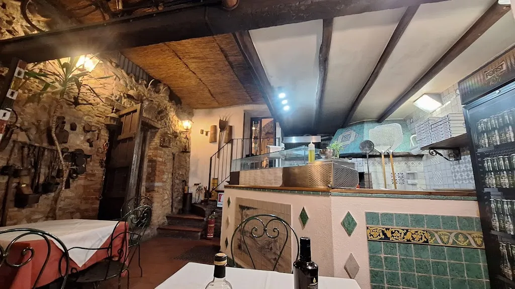 Hostaria Cycas_Castelbuono_slider_image_3