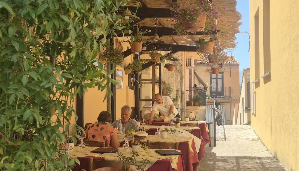 Padraic Doyle_U Trappitu_Castelbuono_review