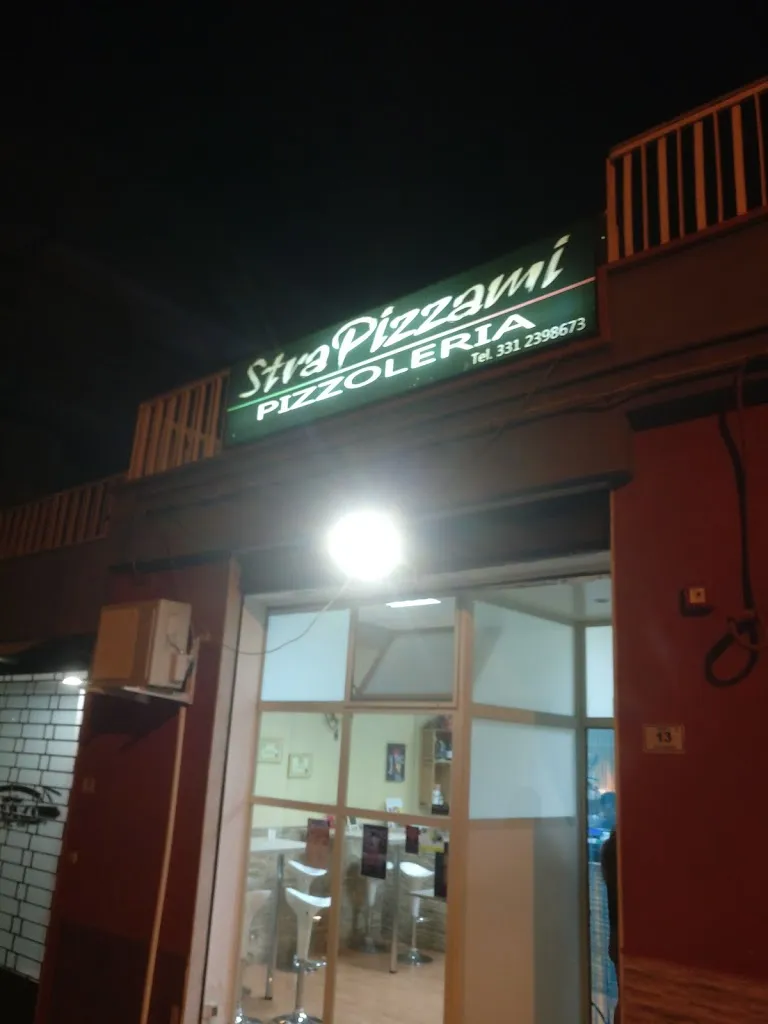 Strapizzami da Adriano Carlentini_Carlentini_slider_image_1