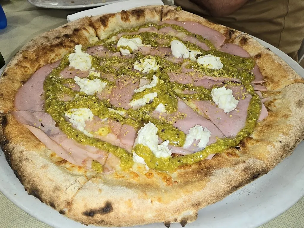 Menu_Pizzeria Oneida_Carlentini_image_9