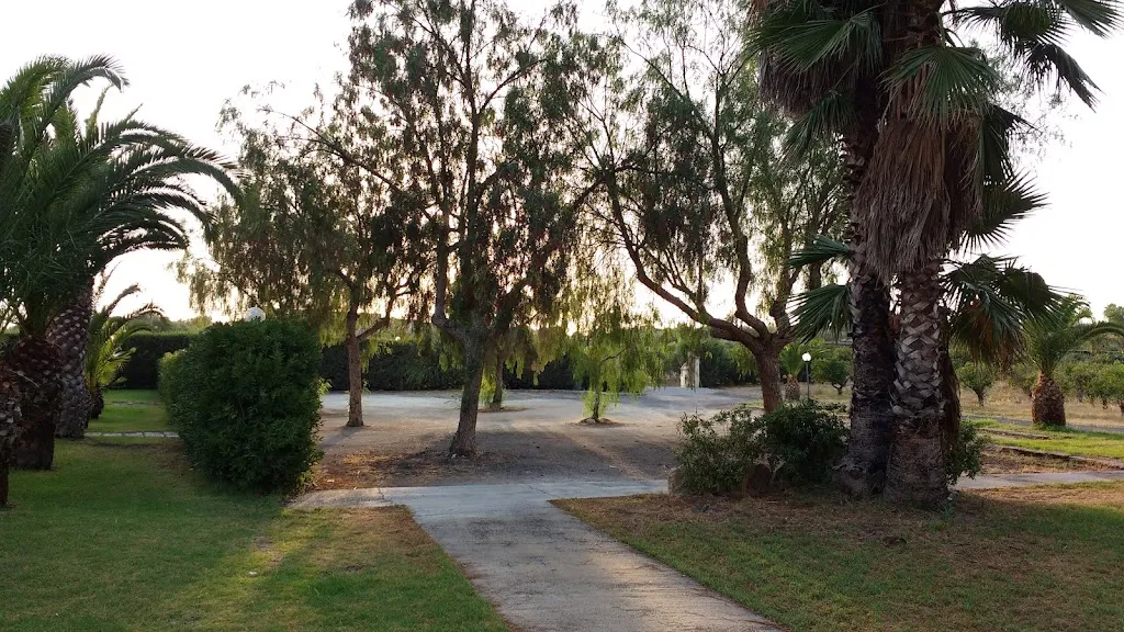 Emiliano Calzati_La Magnolia_Carlentini_review