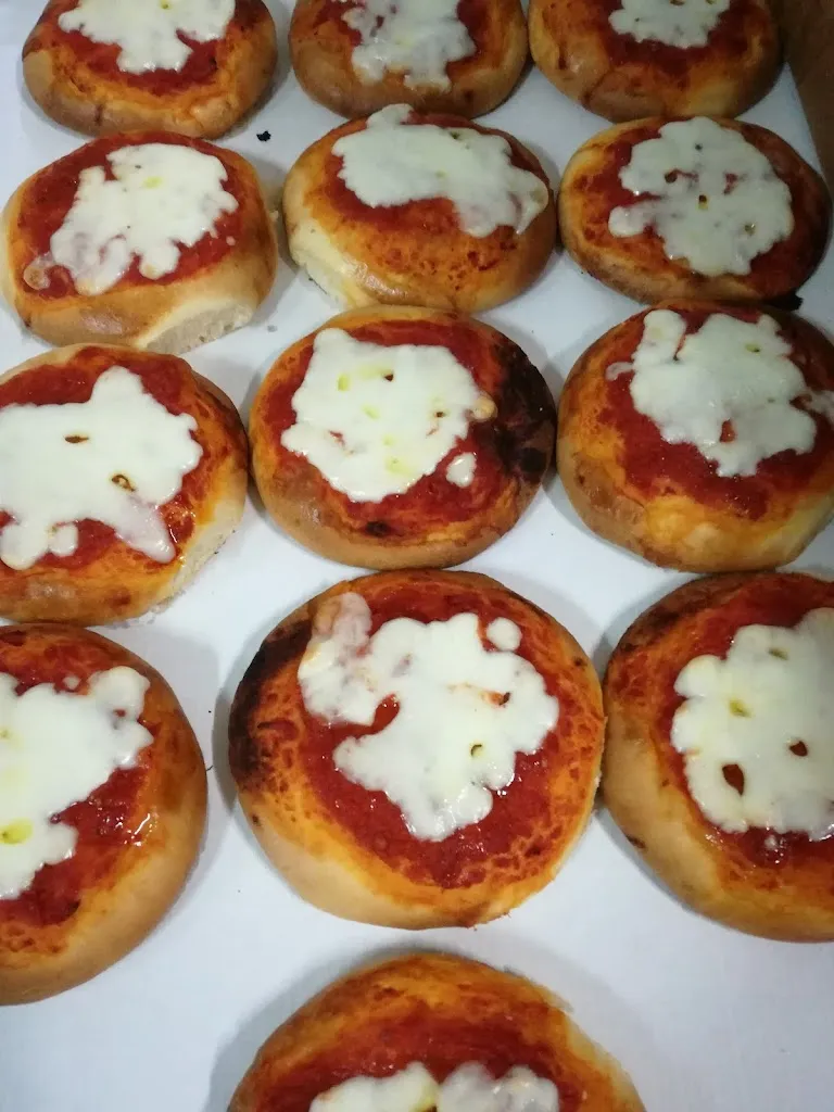 Menu_Pizzeria Alexander_Carlentini_image_5