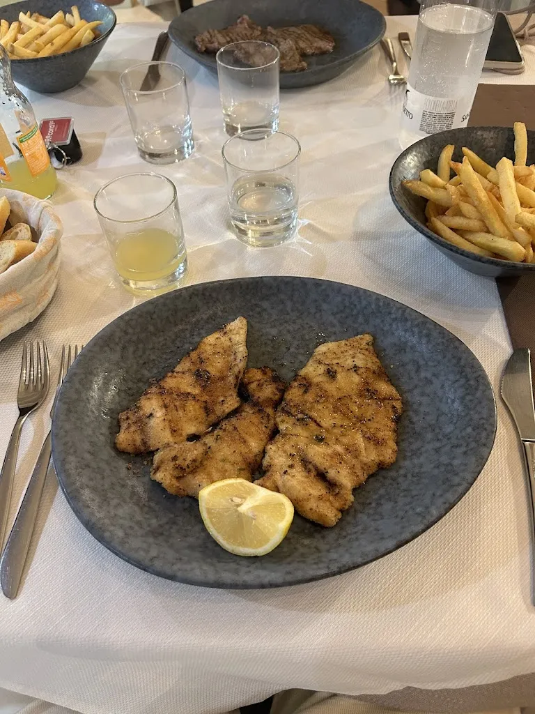 Jakub Mareček_Ristorante America_Carlentini_review